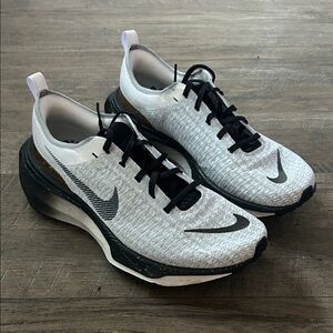Nike Invincible Run 3